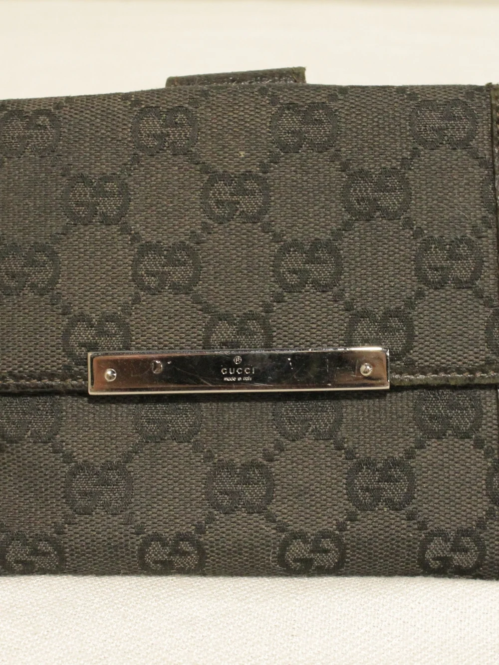 Gucci Men's Black GG Canvas Wallet with Silver Hardware